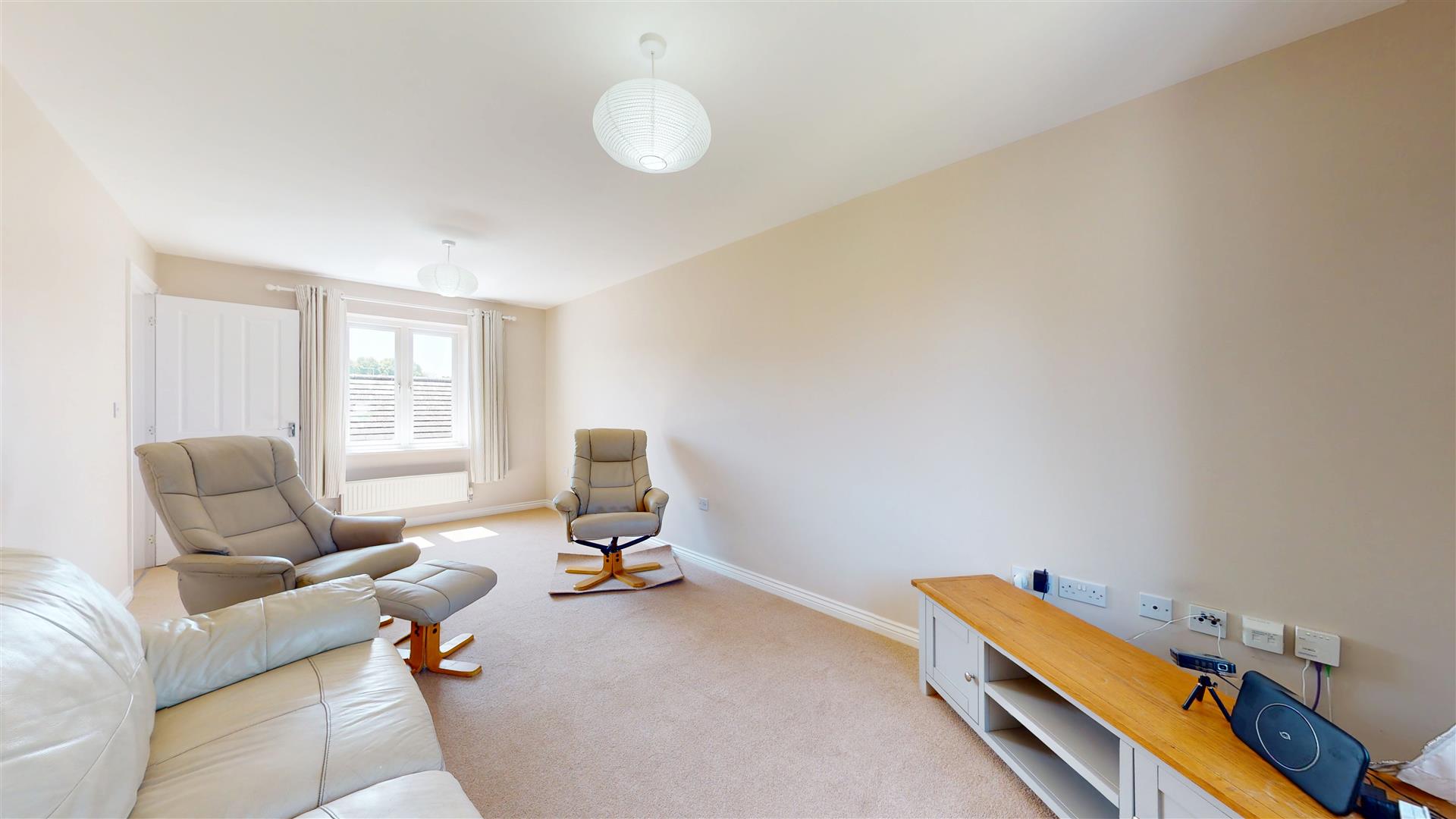 5 bed property in Winchcombe Meadows, Milton Keynes